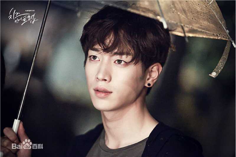 徐康俊(；Seo Kang Joon)奶酪陷阱素颜照相册