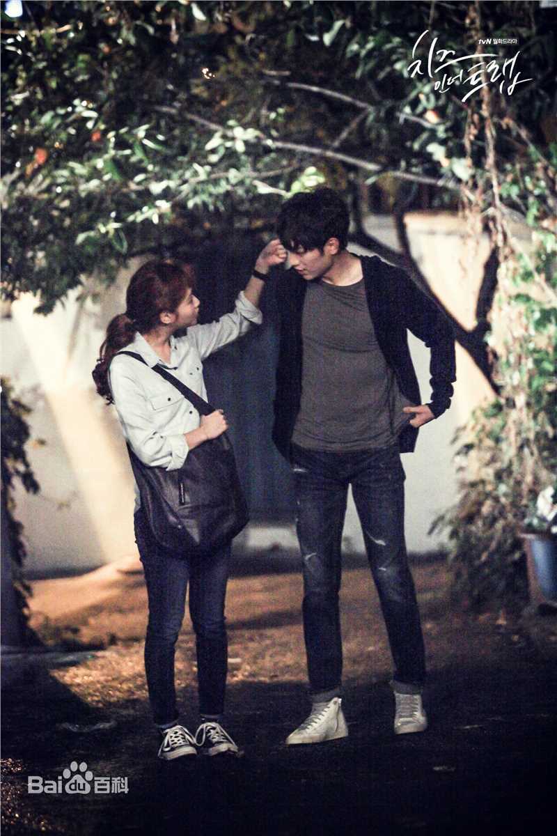 徐康俊(；Seo Kang Joon)奶酪陷阱素颜照相册