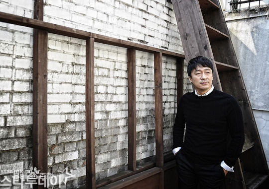 最新李圣旻()性感图片