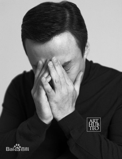 最新李圣旻()性感图片