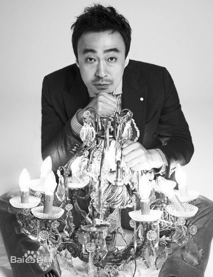 最新李圣旻()性感图片