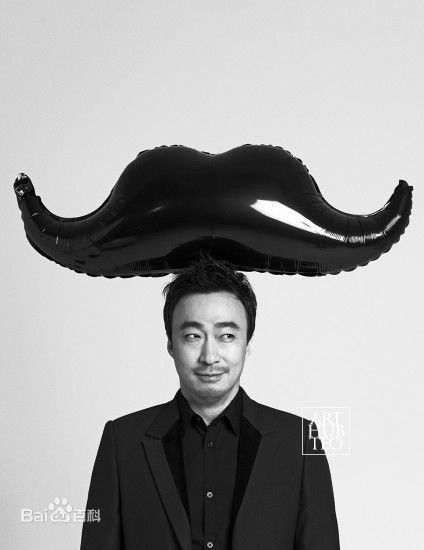 最新李圣旻()性感图片