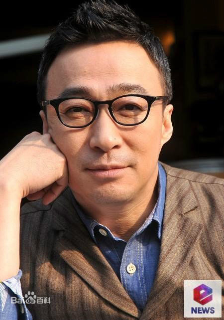 最新李圣旻()性感图片