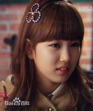 裴秀智((韩)、Suzy Bae(英)、Bae Sue Ji(罗马)、スジ(日))在高惠美《Dream High》中的