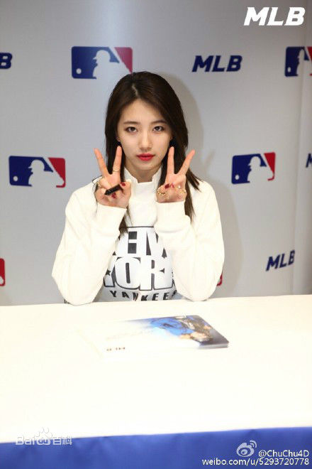 裴秀智((韩)、Suzy Bae(英)、Bae Sue Ji(罗马)、スジ(日))MLB活动性感图片图集