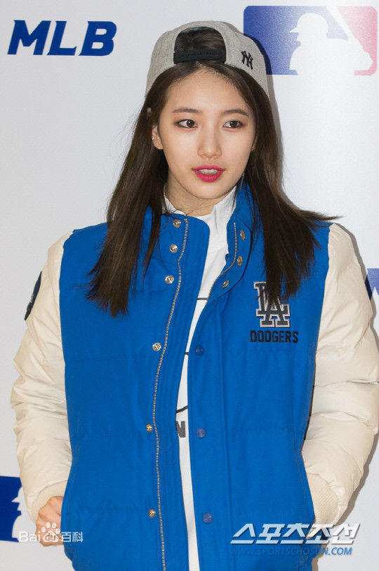 裴秀智((韩)、Suzy Bae(英)、Bae Sue Ji(罗马)、スジ(日))MLB活动性感图片图集