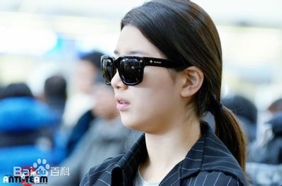 裴秀智((韩)、Suzy Bae(英)、Bae Sue Ji(罗马)、スジ(日))机场照前后照片