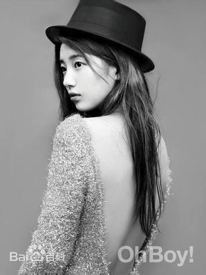 裴秀智((韩)、Suzy Bae(英)、Bae Sue Ji(罗马)、スジ(日))最新杂志画报图集