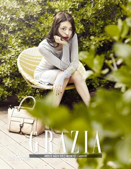 裴秀智((韩)、Suzy Bae(英)、Bae Sue Ji(罗马)、スジ(日))最新杂志画报图集