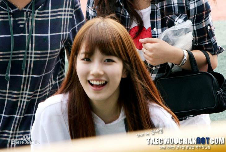 裴秀智((韩)、Suzy Bae(英)、Bae Sue Ji(罗马)、スジ(日))2010前后照片