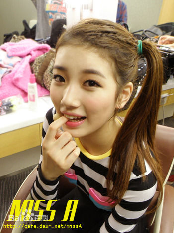 裴秀智((韩)、Suzy Bae(英)、Bae Sue Ji(罗马)、スジ(日))2010前后照片