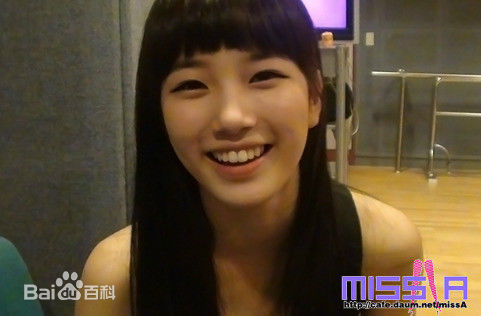 裴秀智((韩)、Suzy Bae(英)、Bae Sue Ji(罗马)、スジ(日))2010前后照片