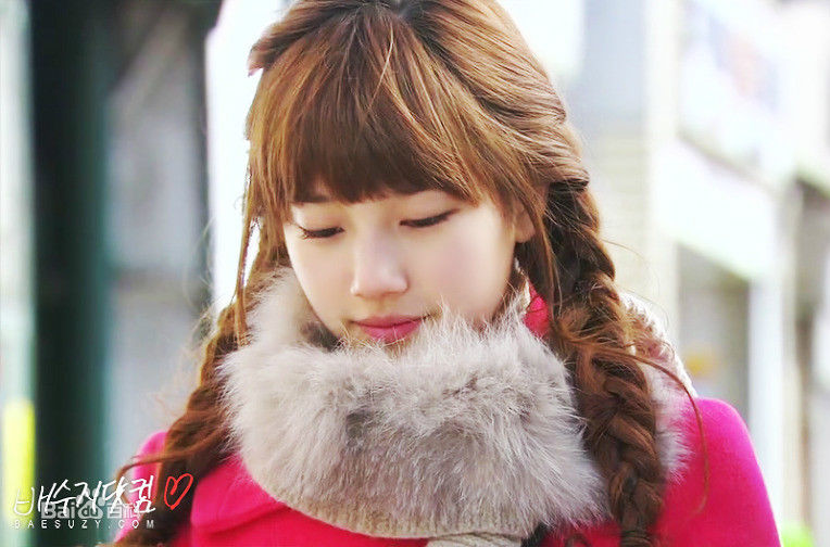 裴秀智((韩)、Suzy Bae(英)、Bae Sue Ji(罗马)、スジ(日))2011生活照相册