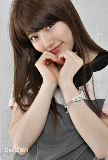 裴秀智((韩)、Suzy Bae(英)、Bae Sue Ji(罗马)、スジ(日))2012素颜照相册