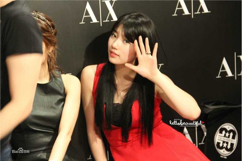 裴秀智((韩)、Suzy Bae(英)、Bae Sue Ji(罗马)、スジ(日))2013生活照相册