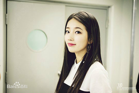 裴秀智((韩)、Suzy Bae(英)、Bae Sue Ji(罗马)、スジ(日))2014素颜照相册