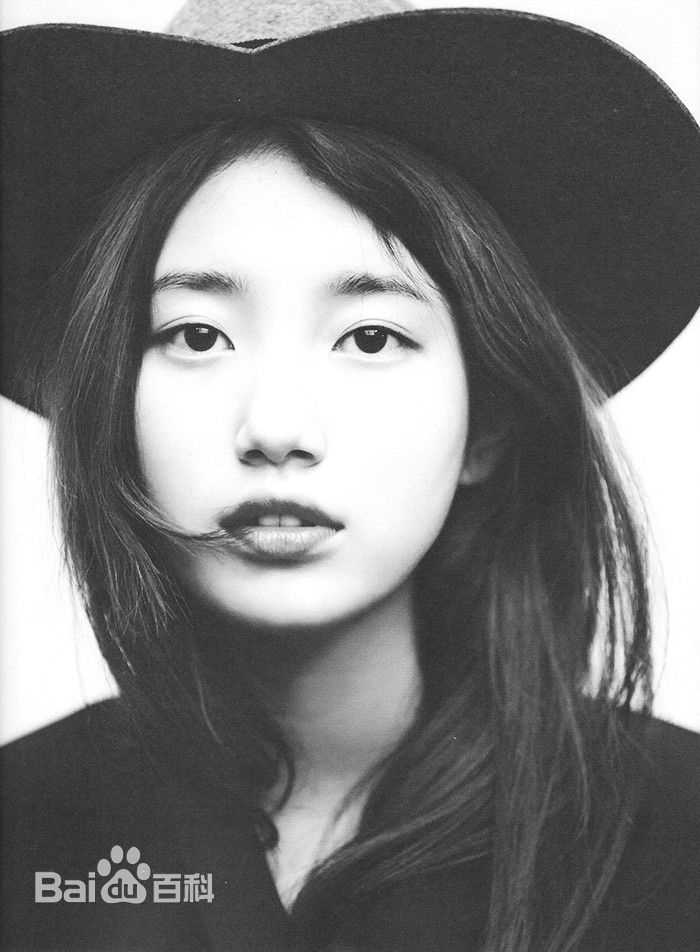 裴秀智((韩)、Suzy Bae(英)、Bae Sue Ji(罗马)、スジ(日))2014素颜照相册