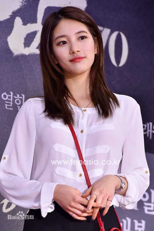 裴秀智((韩)、Suzy Bae(英)、Bae Sue Ji(罗马)、スジ(日))2015前后照片