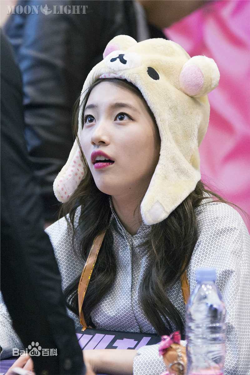 裴秀智((韩)、Suzy Bae(英)、Bae Sue Ji(罗马)、スジ(日))2015前后照片