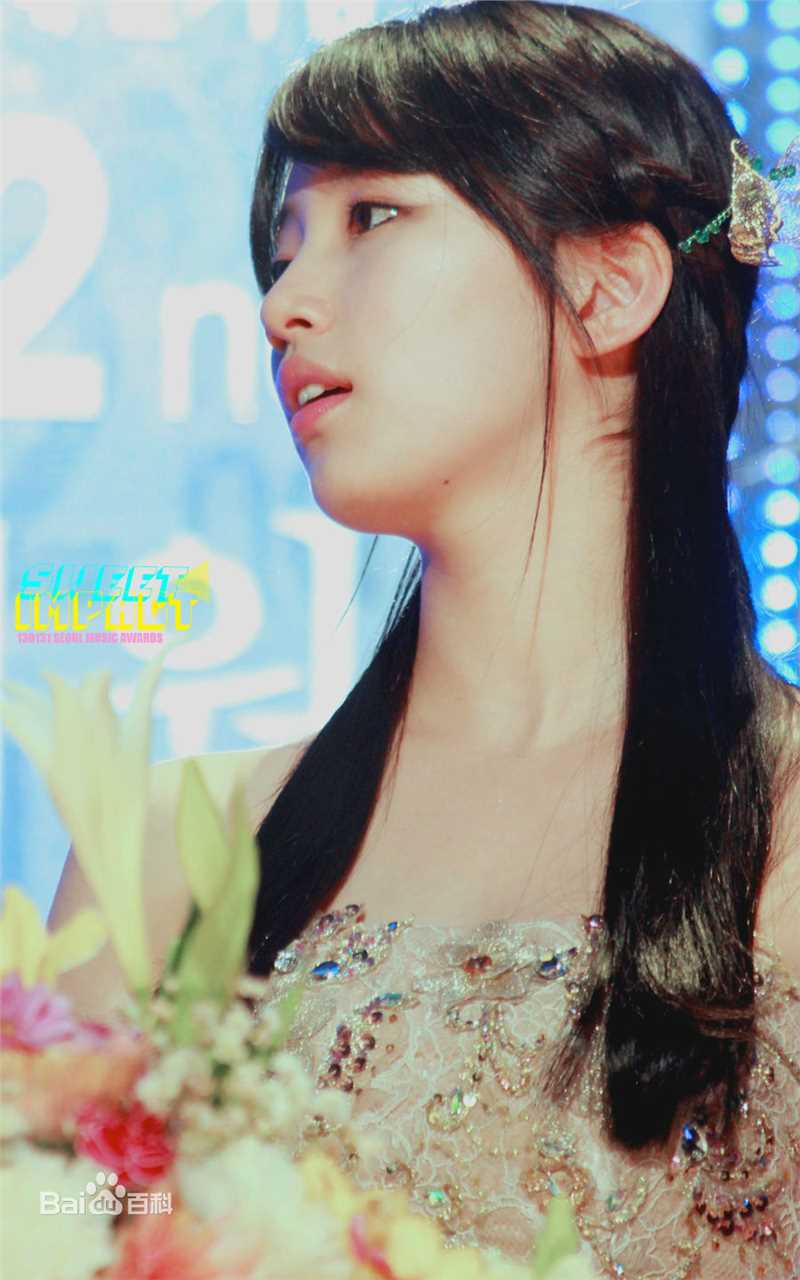 裴秀智((韩)、Suzy Bae(英)、Bae Sue Ji(罗马)、スジ(日))主持前后照片