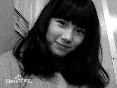 裴秀智((韩)、Suzy Bae(英)、Bae Sue Ji(罗马)、スジ(日))学生时期性感图片图集