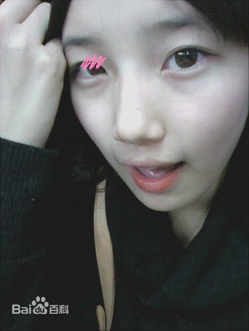 裴秀智((韩)、Suzy Bae(英)、Bae Sue Ji(罗马)、スジ(日))学生时期性感图片图集