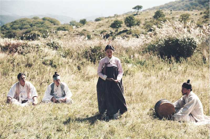 裴秀智((韩)、Suzy Bae(英)、Bae Sue Ji(罗马)、スジ(日))在陈彩仙《桃李花歌》中的