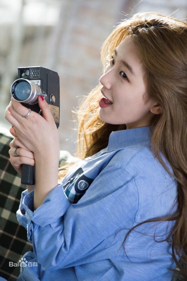 裴秀智((韩)、Suzy Bae(英)、Bae Sue Ji(罗马)、スジ(日))广告歌MV壁纸壁纸