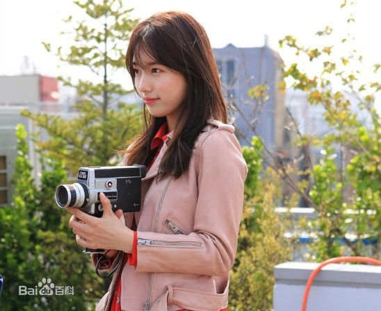 最全裴秀智((韩)、Suzy Bae(英)、Bae Sue Ji(罗马)、スジ(日))在鲁乙《任意依恋》中的相册