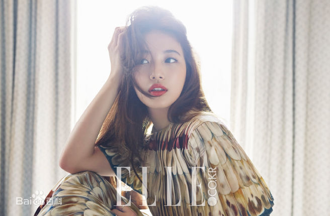 裴秀智((韩)、Suzy Bae(英)、Bae Sue Ji(罗马)、スジ(日))ELLE(2015银十刊)生活照相册
