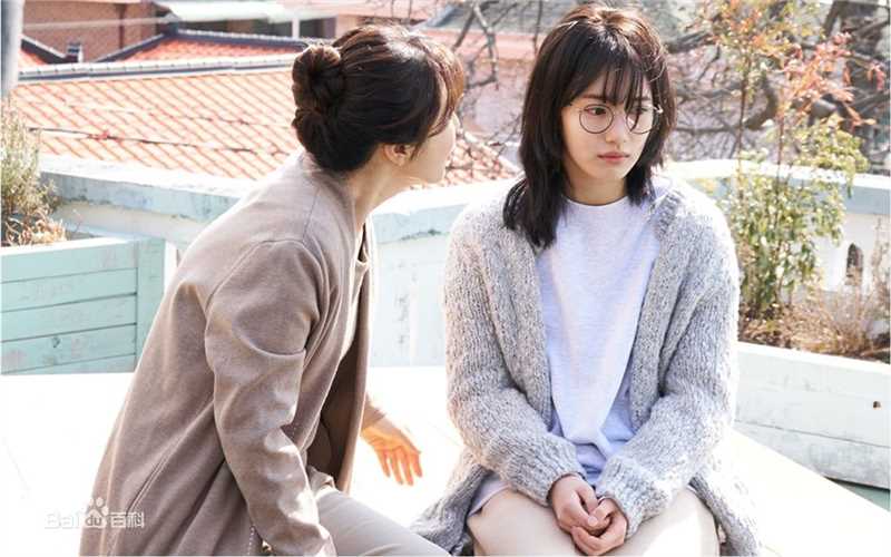 裴秀智((韩)、Suzy Bae(英)、Bae Sue Ji(罗马)、スジ(日))在南洪珠《当你沉睡时》中的