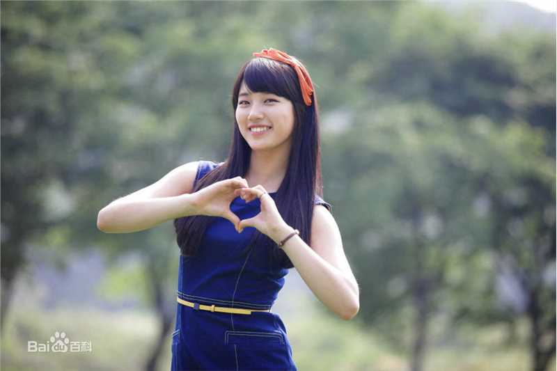 裴秀智((韩)、Suzy Bae(英)、Bae Sue Ji(罗马)、スジ(日))精彩图册