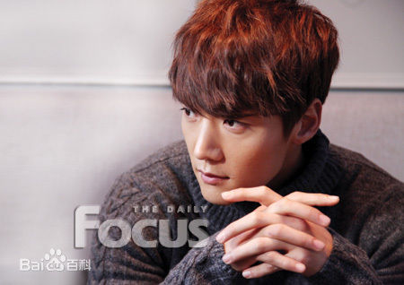 崔振赫（或翻译为崔真赫、崔镇赫）( / Choi Jin Hyuk / Kim Tae Ho)崔振赫专访图册素颜照相册