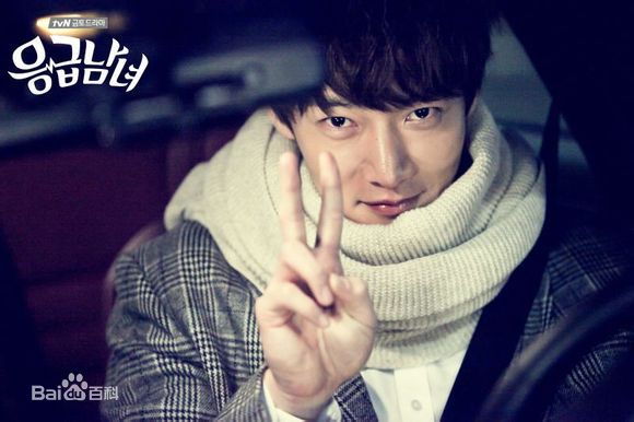 崔振赫（或翻译为崔真赫、崔镇赫）( / Choi Jin Hyuk / Kim Tae Ho)崔振赫作品图册前后照片