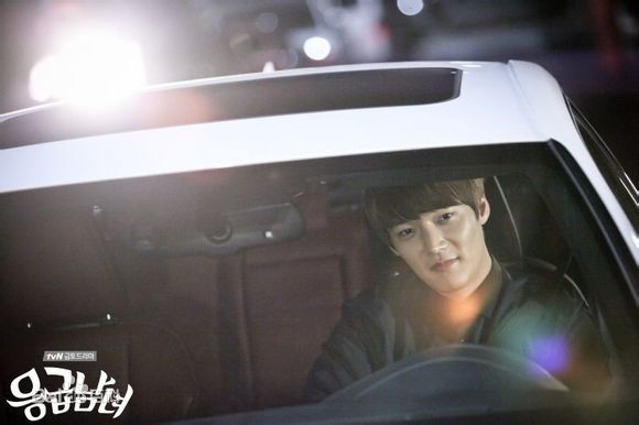 崔振赫（或翻译为崔真赫、崔镇赫）( / Choi Jin Hyuk / Kim Tae Ho)崔振赫作品图册前后照片