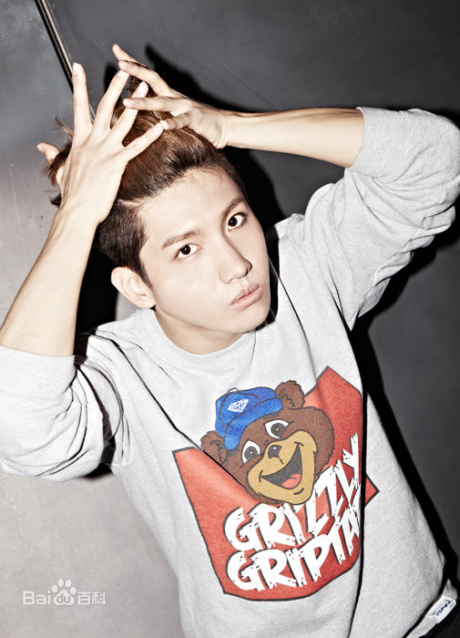 沈昌珉(，Max，チャンミン)歌手图片图集