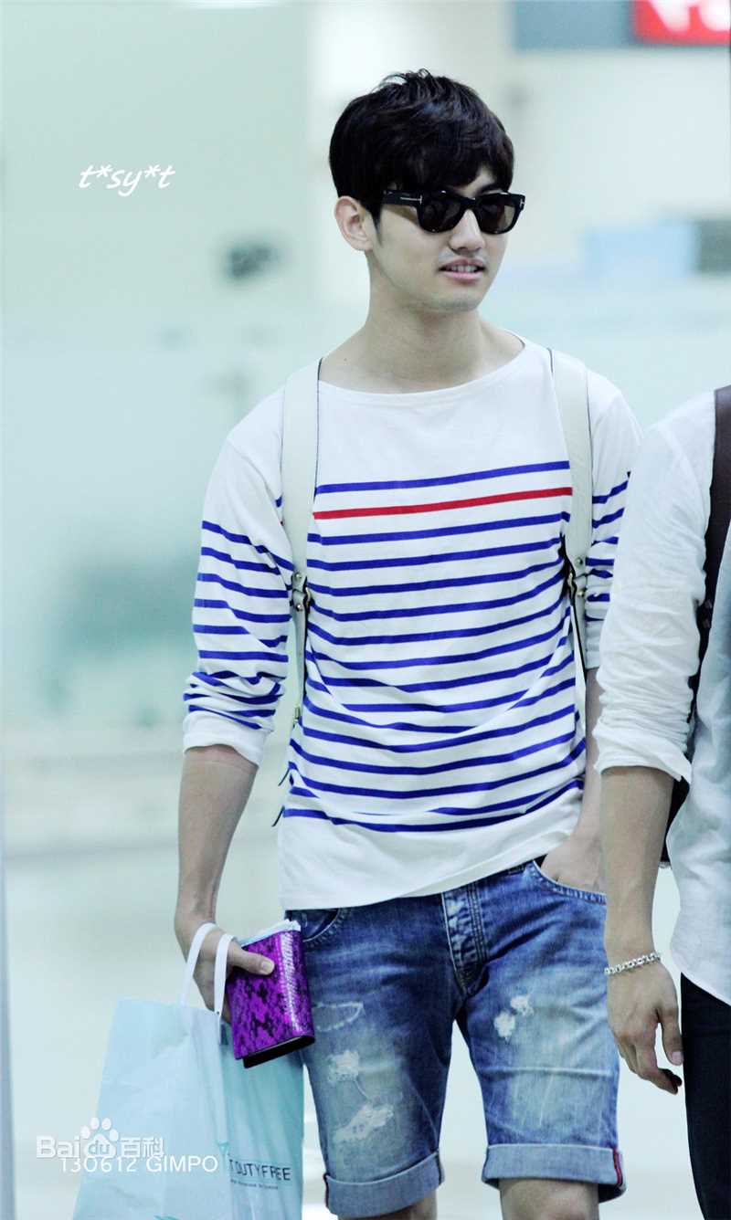 沈昌珉(，Max，チャンミン)机场美图性感图片图集