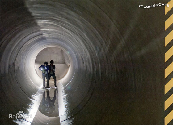 沈昌珉(，Max，チャンミン)拥抱黄金飞翔生活照