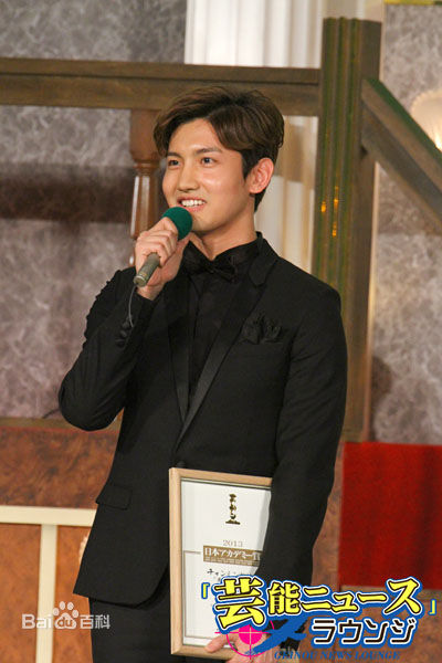 沈昌珉(，Max，チャンミン)获奖性感图片图集