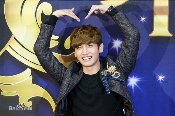 沈昌珉(，Max，チャンミン)月光王子图片图集