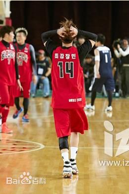 沈昌珉(，Max，チャンミン)我们小区艺体能性感图片图集