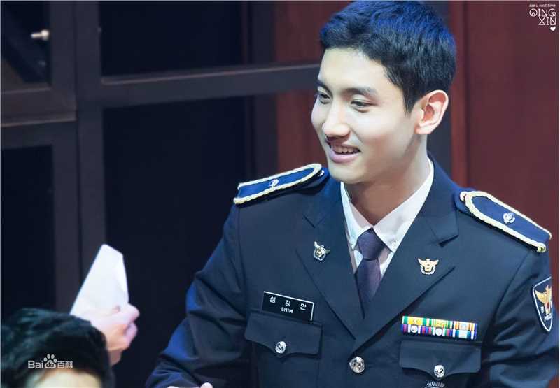 沈昌珉(，Max，チャンミン)20160109-16-23-30 义警宣传团年末公演素颜照相册