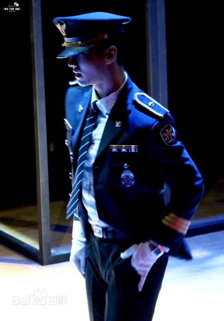 沈昌珉(，Max，チャンミン)20160109-16-23-30 义警宣传团年末公演素颜照相册