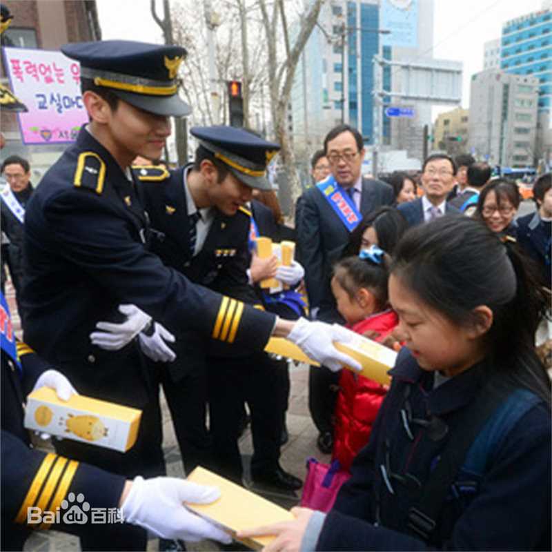 沈昌珉(，Max，チャンミン)160205壁纸壁纸