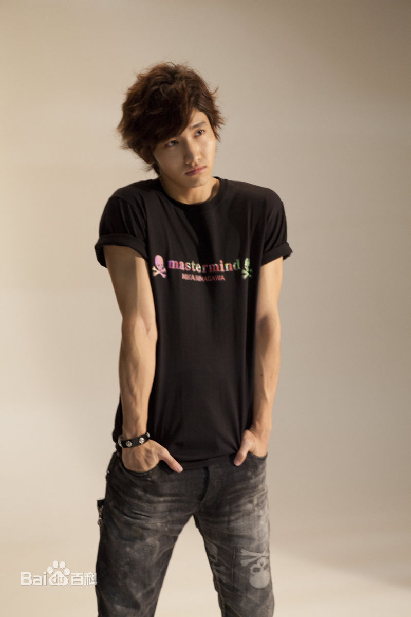 最新沈昌珉(，Max，チャンミン)精彩图册