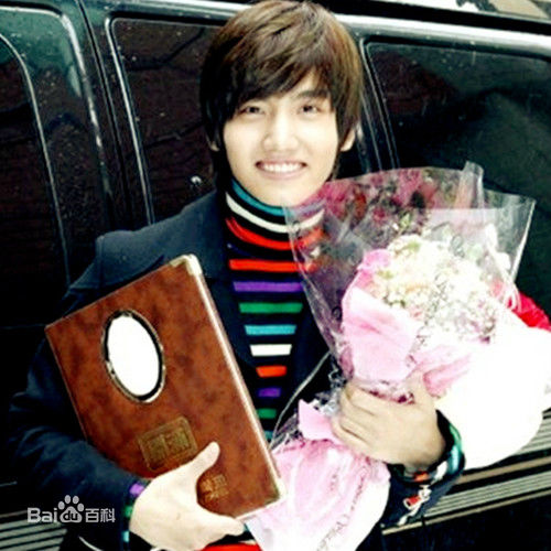 最优质沈昌珉(，Max，チャンミン)生活照