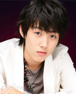 白成铉(Baek Sung Hyun &)前后照片