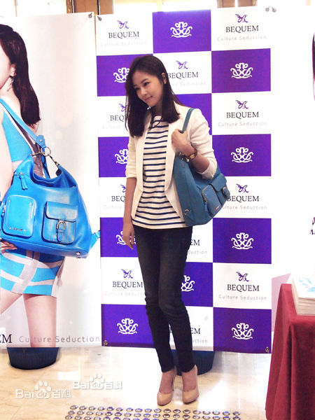 洪洙贤(Hong Soo Hyun、ホンスヒョン)出席活动壁纸壁纸