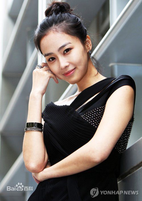 洪洙贤(Hong Soo Hyun、ホンスヒョン)新闻采访生活照相册