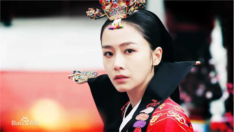 洪洙贤(Hong Soo Hyun、ホンスヒョン)影视风采生活照